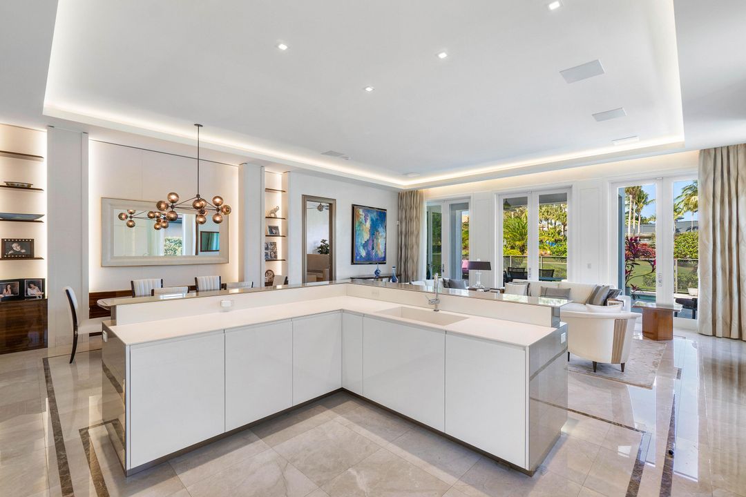 En Venta: $2,495,000 (4 camas, 5 baños, 3932 Pies cuadrados)