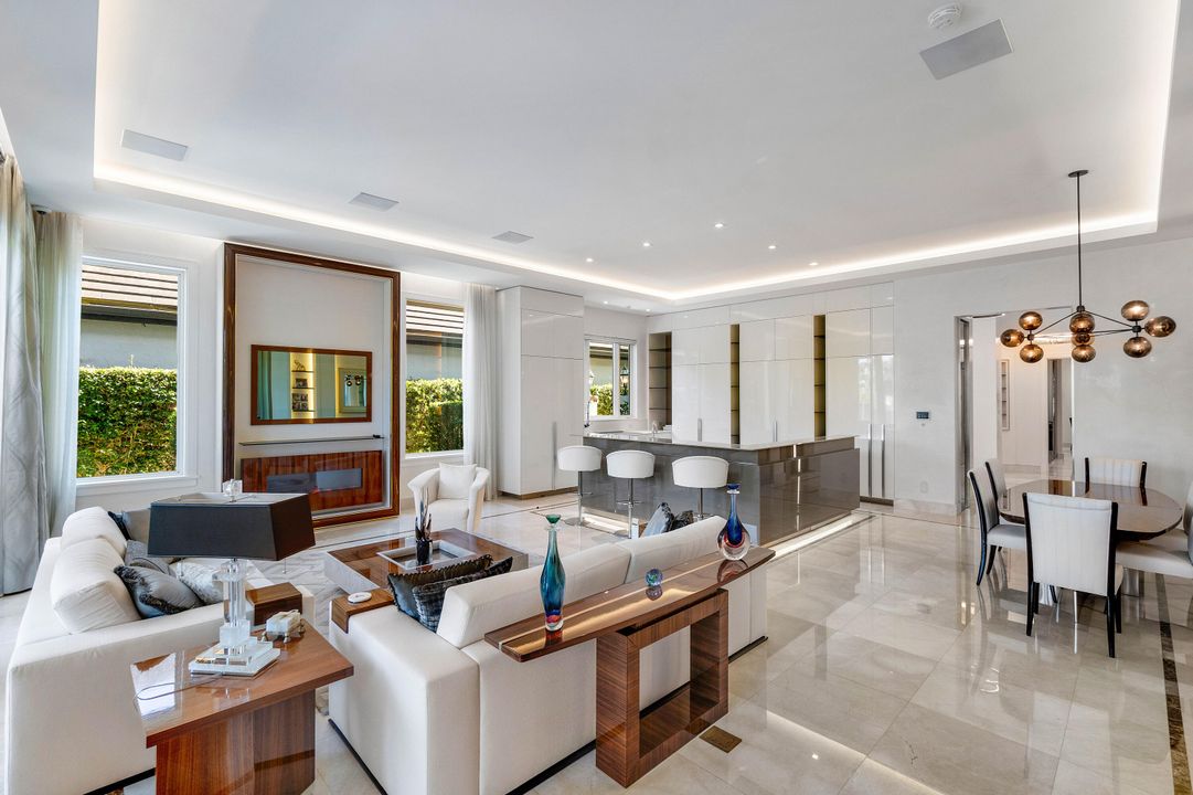 En Venta: $2,495,000 (4 camas, 5 baños, 3932 Pies cuadrados)