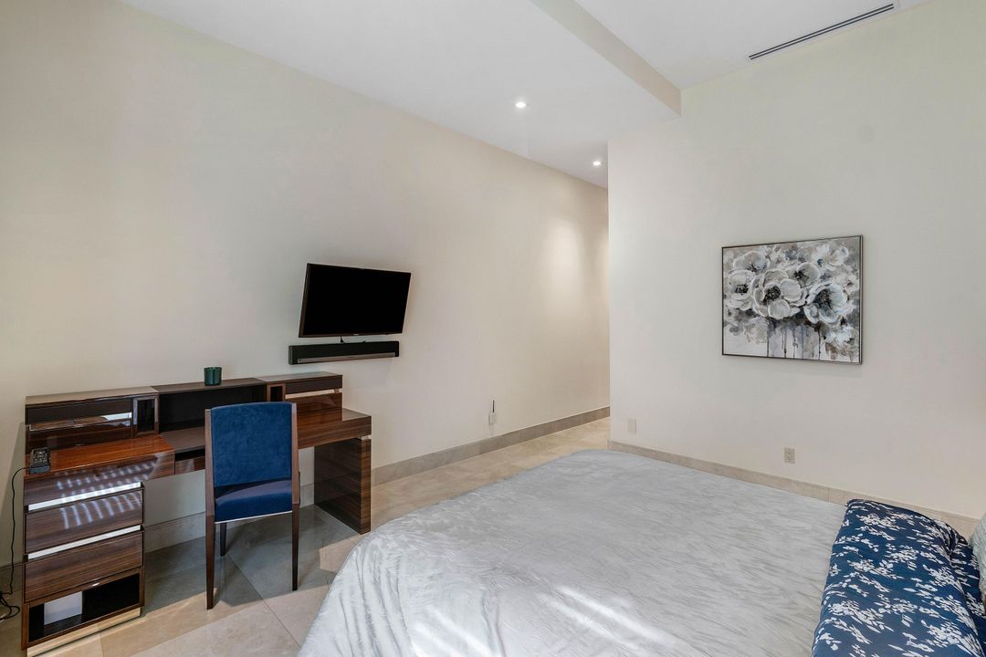 En Venta: $2,495,000 (4 camas, 5 baños, 3932 Pies cuadrados)