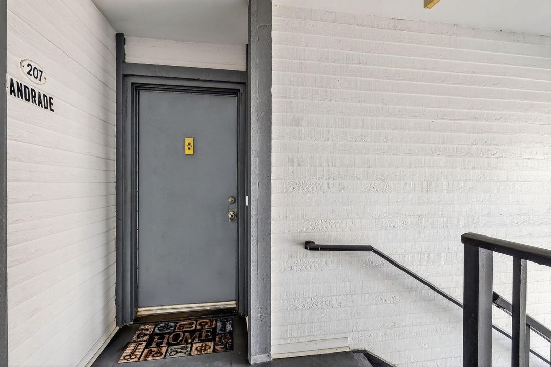 待售: $195,000 (2 贝兹, 2 浴室, 1000 平方英尺)