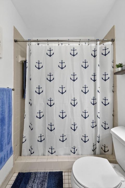 待售: $195,000 (2 贝兹, 2 浴室, 1000 平方英尺)