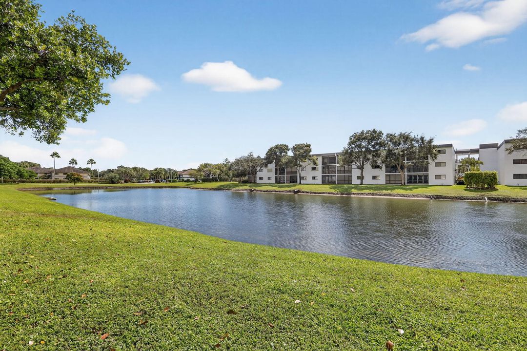 待售: $195,000 (2 贝兹, 2 浴室, 1000 平方英尺)