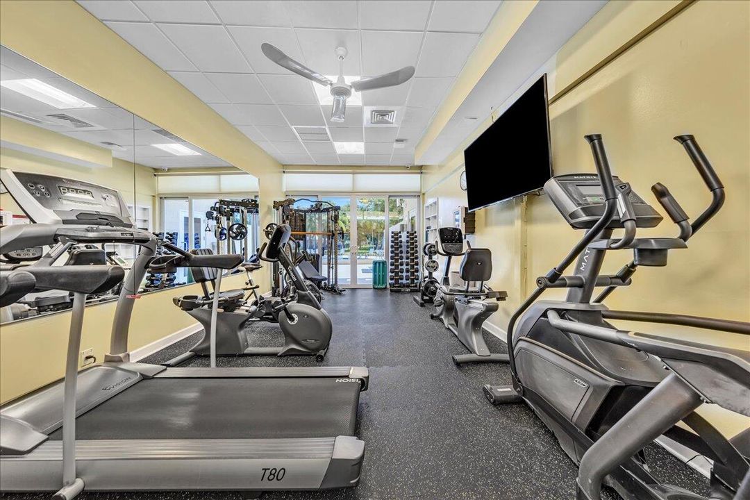 На продажу: $669,000 (3 спален, 3 ванн, 1836 Квадратных фут)