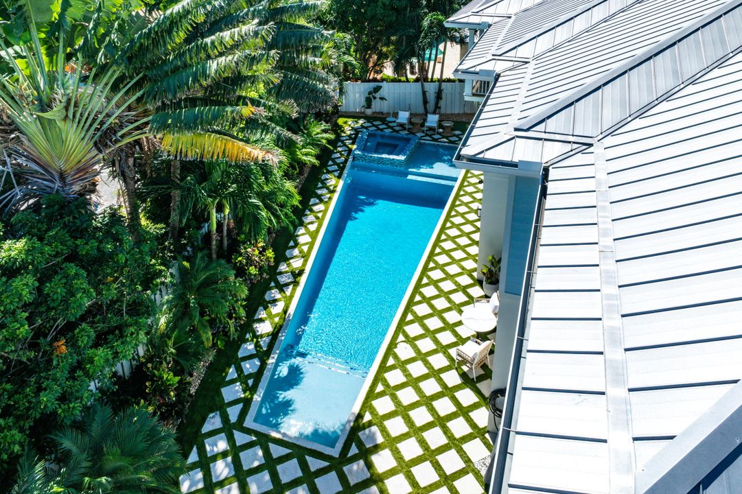 For Sale: $4,100,000 (4 beds, 3 baths, 3299 Square Feet)