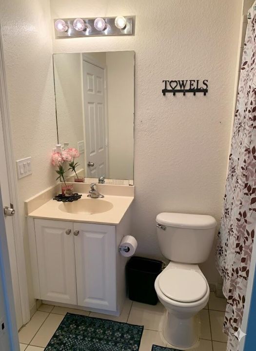 En Venta: $315,000 (3 camas, 3 baños, 1394 Pies cuadrados)