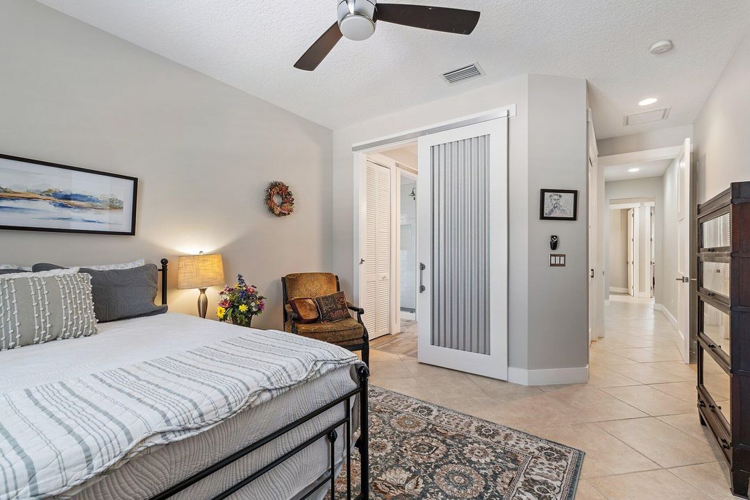 待售: $1,250,000 (4 贝兹, 3 浴室, 2659 平方英尺)