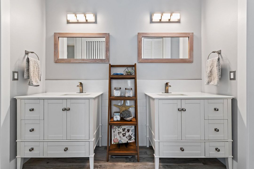 待售: $1,250,000 (4 贝兹, 3 浴室, 2659 平方英尺)