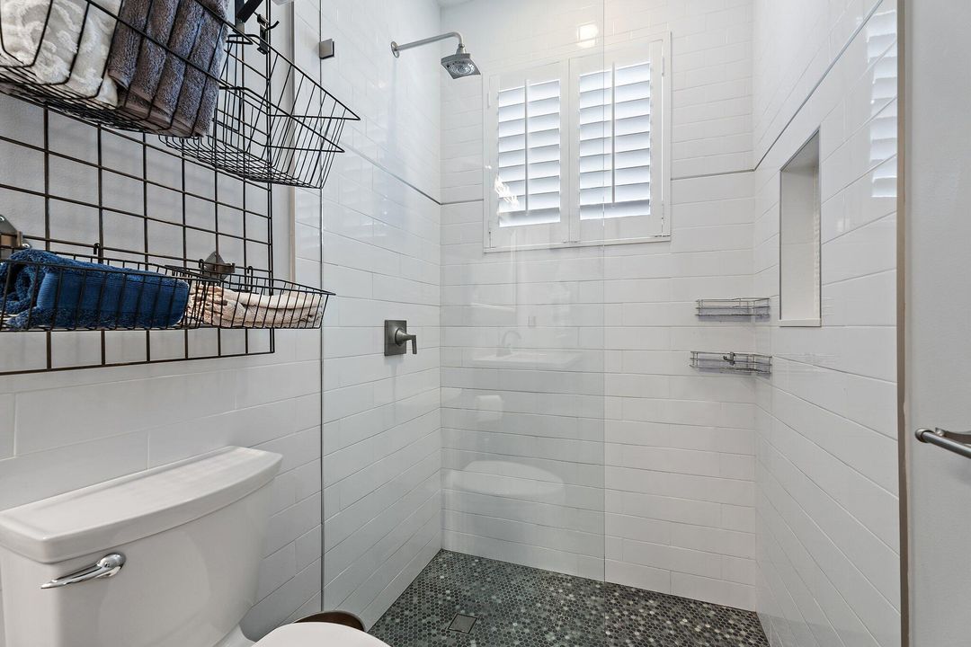 待售: $1,250,000 (4 贝兹, 3 浴室, 2659 平方英尺)