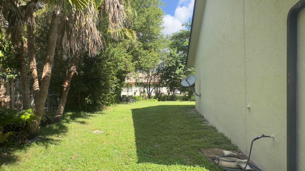 В аренду: $3,600 (3 спален, 2 ванн, 1456 Квадратных фут)