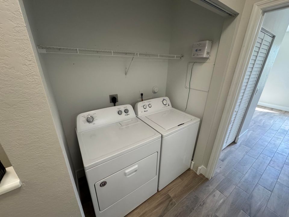 Active With Contract: $2,300 (3 beds, 2 baths, 1338 Square Feet)