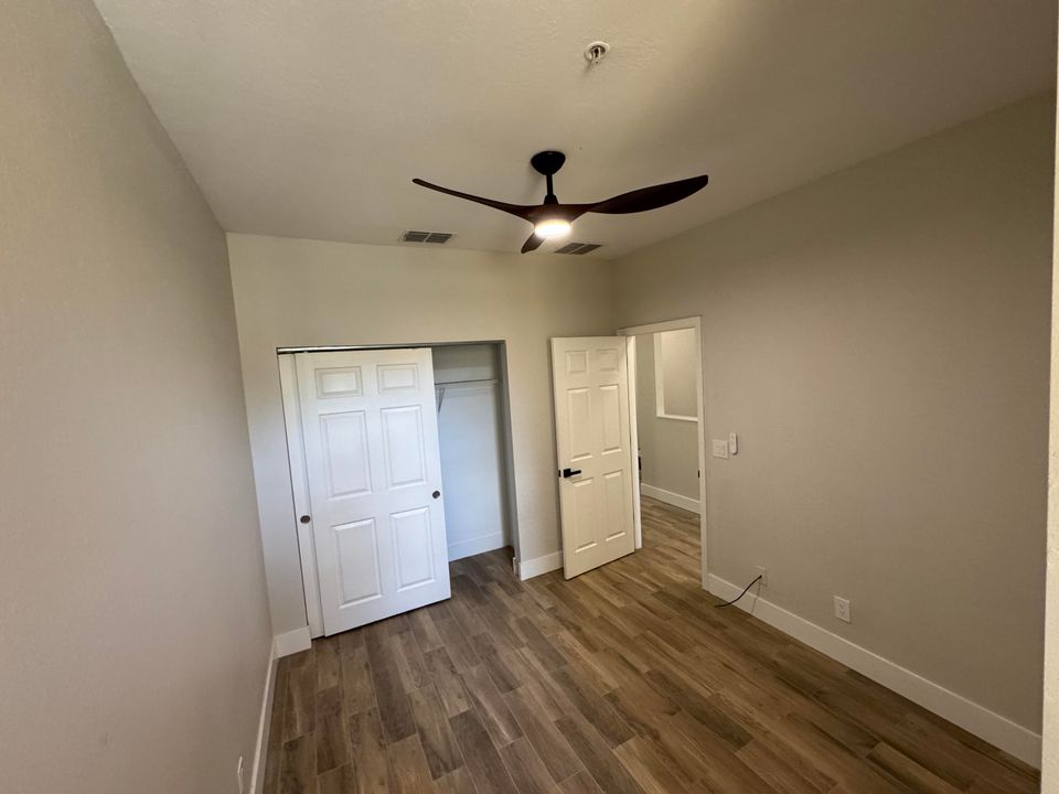Active With Contract: $2,300 (3 beds, 2 baths, 1338 Square Feet)