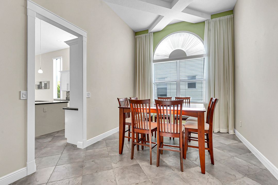 For Sale: $629,000 (4 beds, 3 baths, 3204 Square Feet)