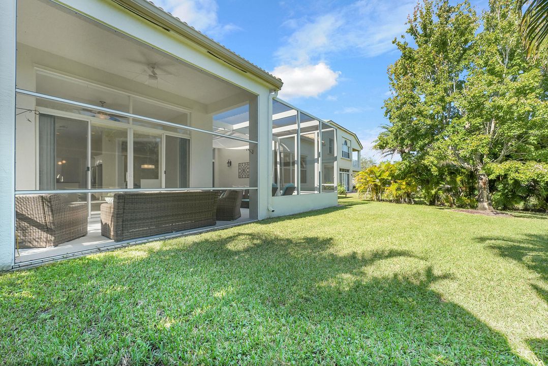 For Sale: $629,000 (4 beds, 3 baths, 3204 Square Feet)