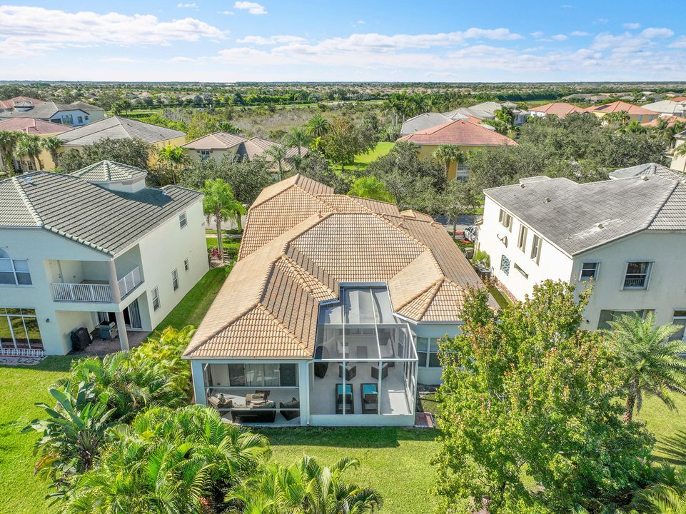 For Sale: $629,000 (4 beds, 3 baths, 3204 Square Feet)