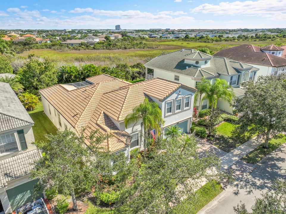 For Sale: $629,000 (4 beds, 3 baths, 3204 Square Feet)