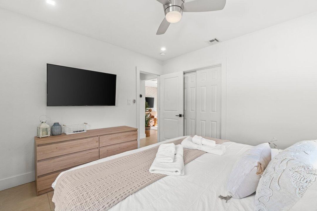 For Sale: $1,220,000 (0 beds, 0 baths, 1350 Square Feet)