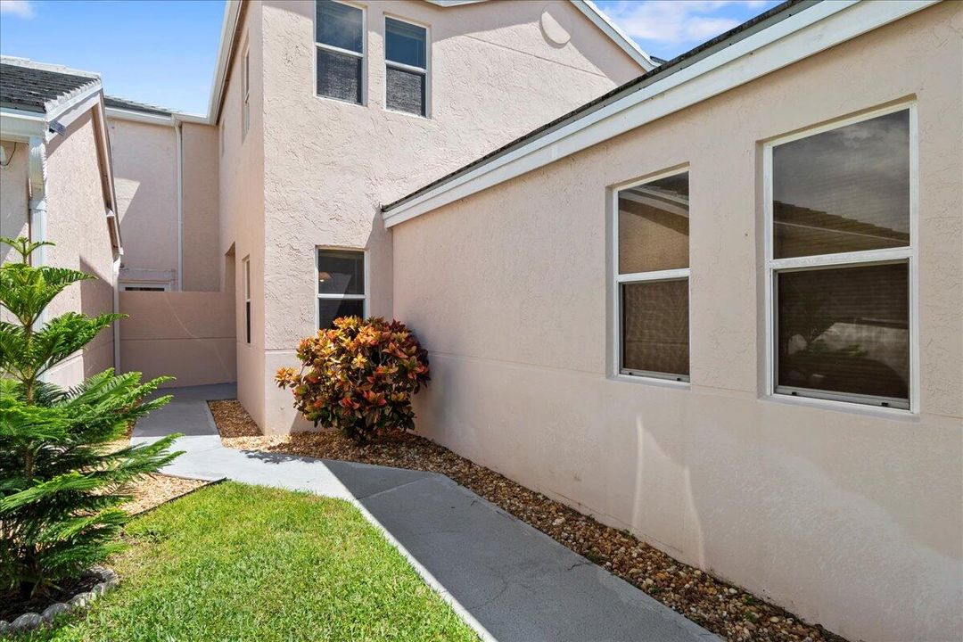 На продажу: $465,000 (3 спален, 2 ванн, 2130 Квадратных фут)