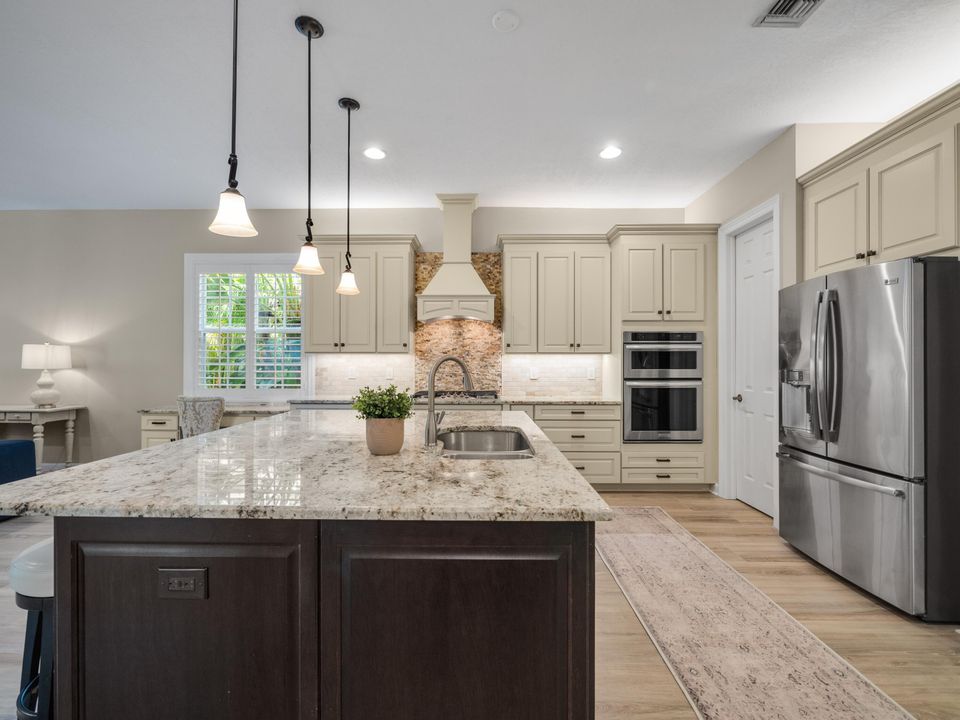 For Sale: $2,095,000 (4 beds, 3 baths, 2857 Square Feet)