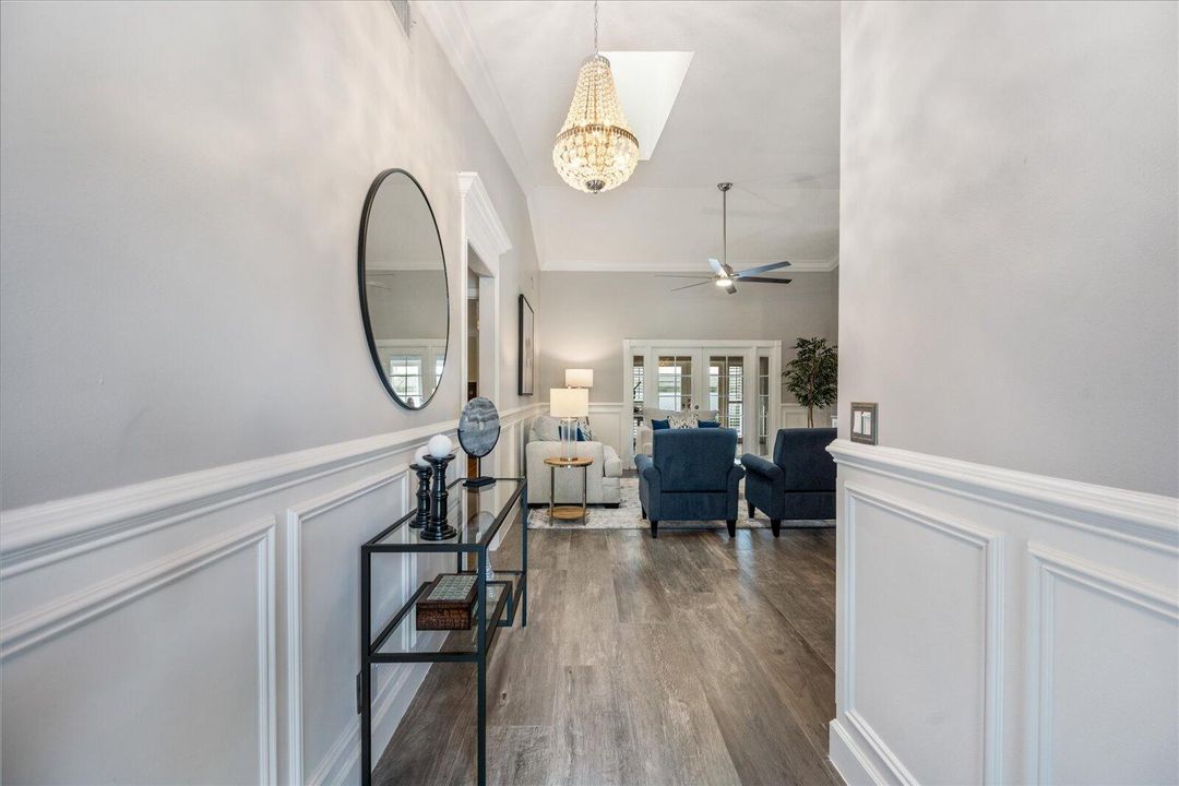 For Rent: $9,500 (3 beds, 2 baths, 1882 Square Feet)