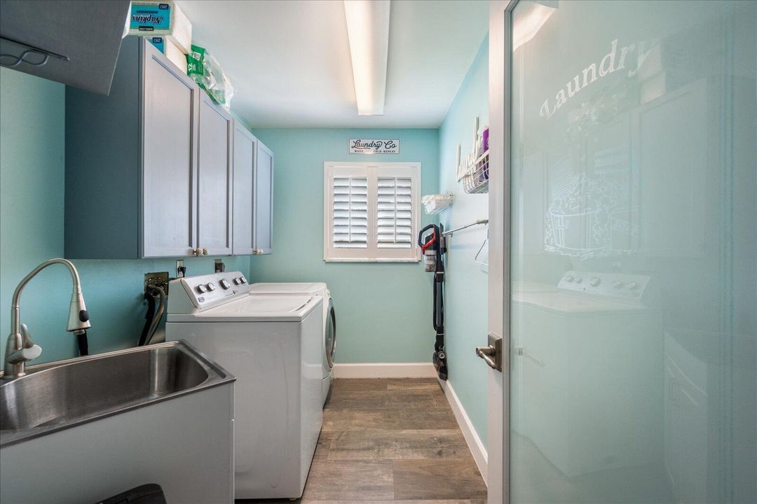 For Rent: $9,500 (3 beds, 2 baths, 1882 Square Feet)