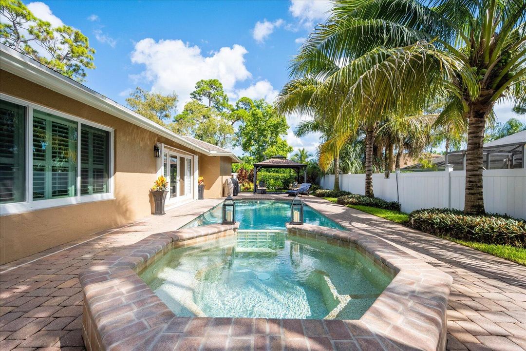 For Rent: $9,500 (3 beds, 2 baths, 1882 Square Feet)