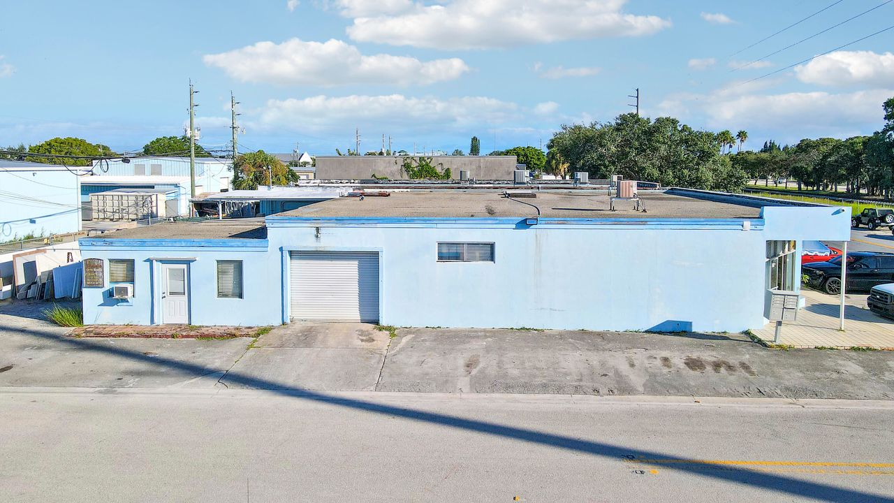 For Sale: $1,775,000 (0 beds, 0 baths, 3950 Square Feet)