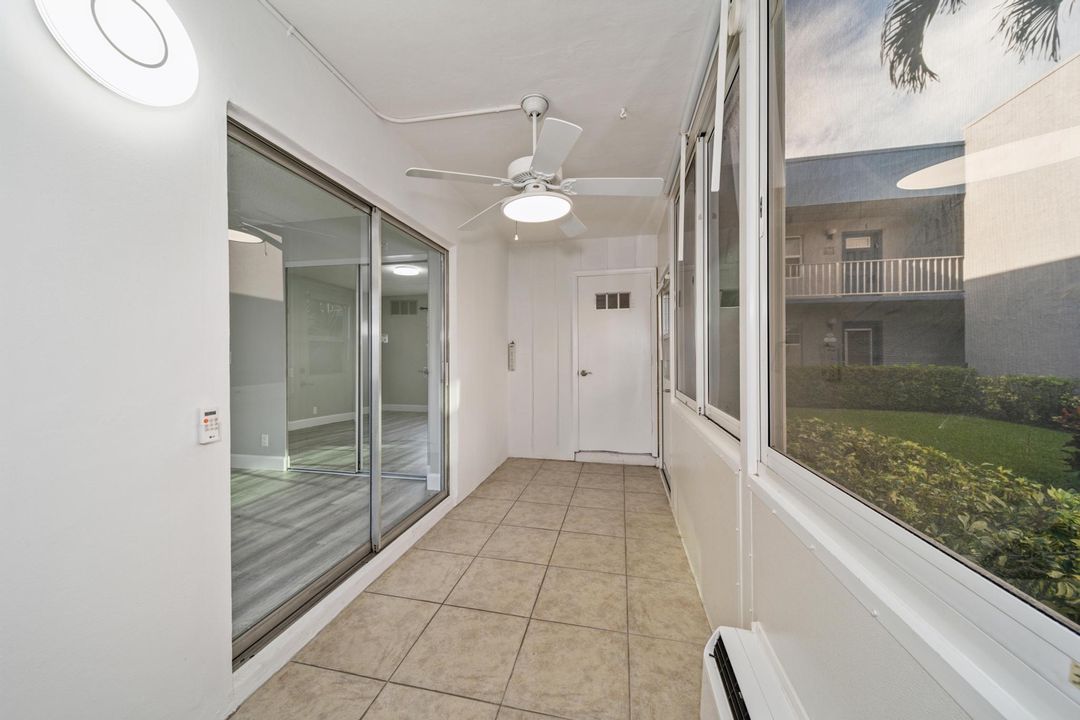 Active With Contract: $1,650 (2 beds, 2 baths, 920 Square Feet)