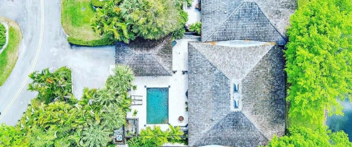 For Sale: $2,495,000 (3 beds, 3 baths, 2089 Square Feet)