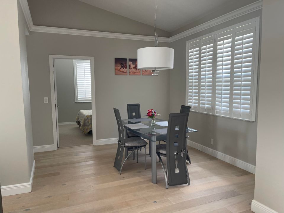 For Rent: $3,200 (3 beds, 2 baths, 1214 Square Feet)