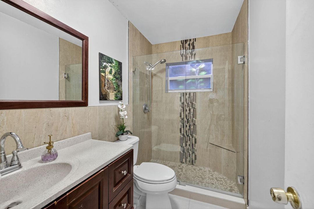 Active With Contract: $349,000 (3 beds, 2 baths, 1174 Square Feet)