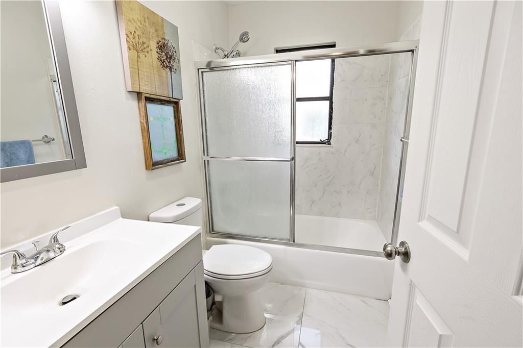 For Sale: $425,000 (3 beds, 2 baths, 1950 Square Feet)