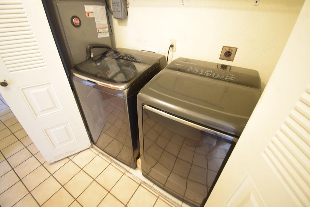 For Rent: $2,200 (3 beds, 2 baths, 1260 Square Feet)