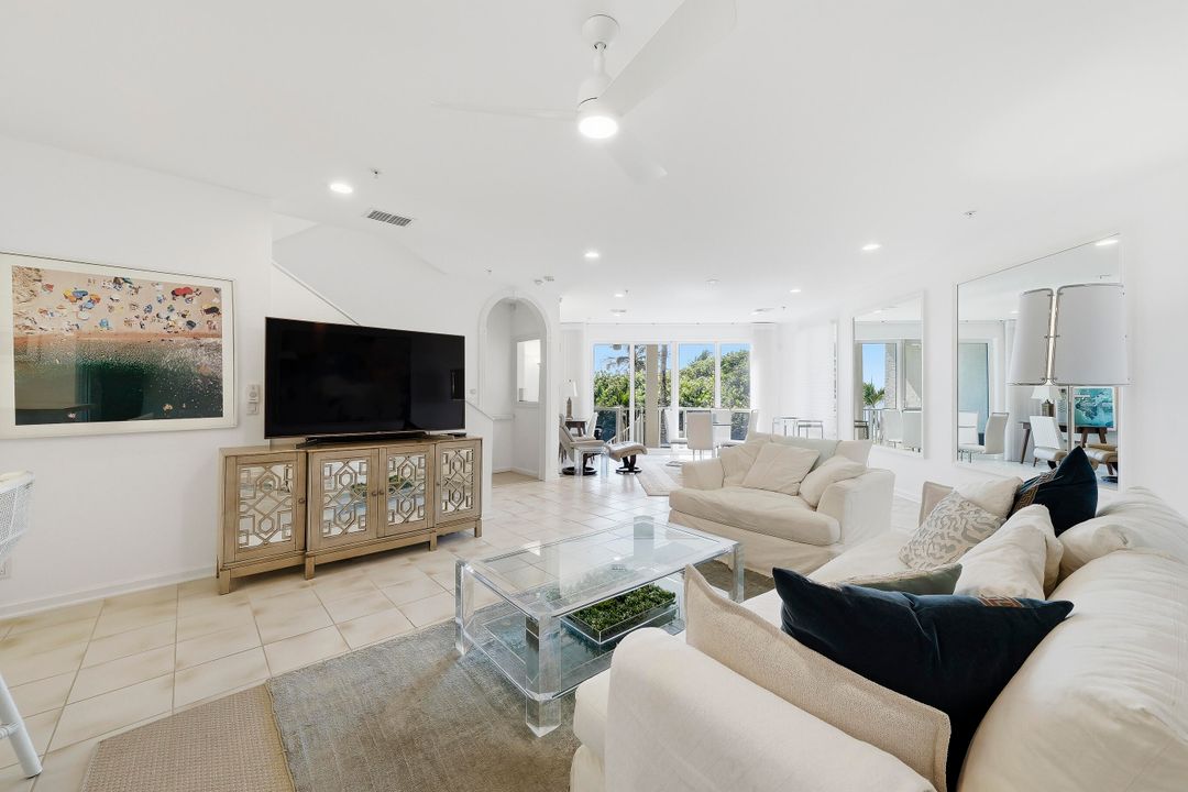 В аренду: $12,000 (3 спален, 3 ванн, 2536 Квадратных фут)