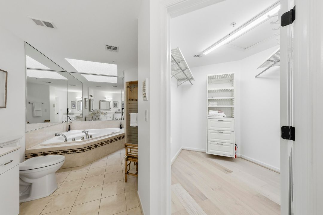 В аренду: $12,000 (3 спален, 3 ванн, 2536 Квадратных фут)