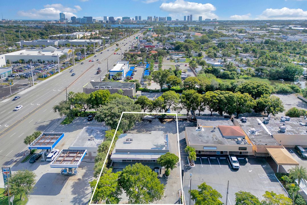 For Sale: $998,000 (0 beds, 0 baths, 2512 Square Feet)