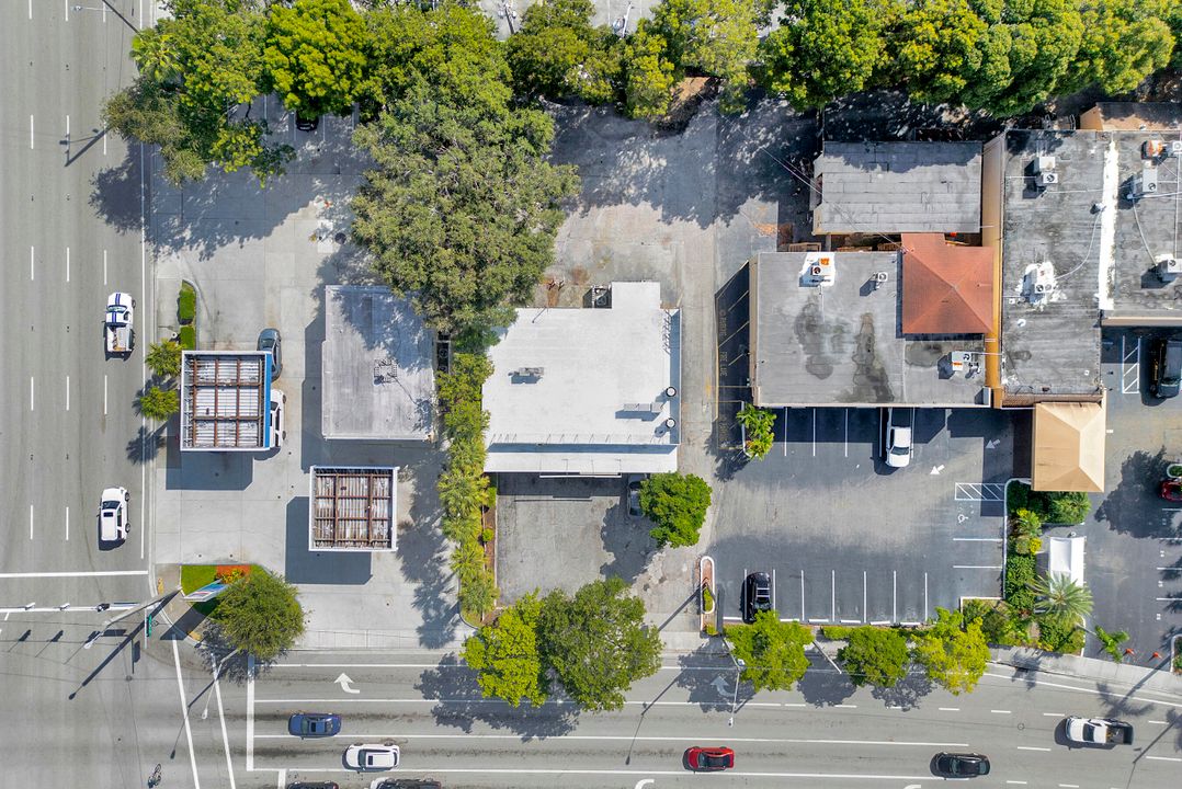 For Sale: $998,000 (0 beds, 0 baths, 2512 Square Feet)