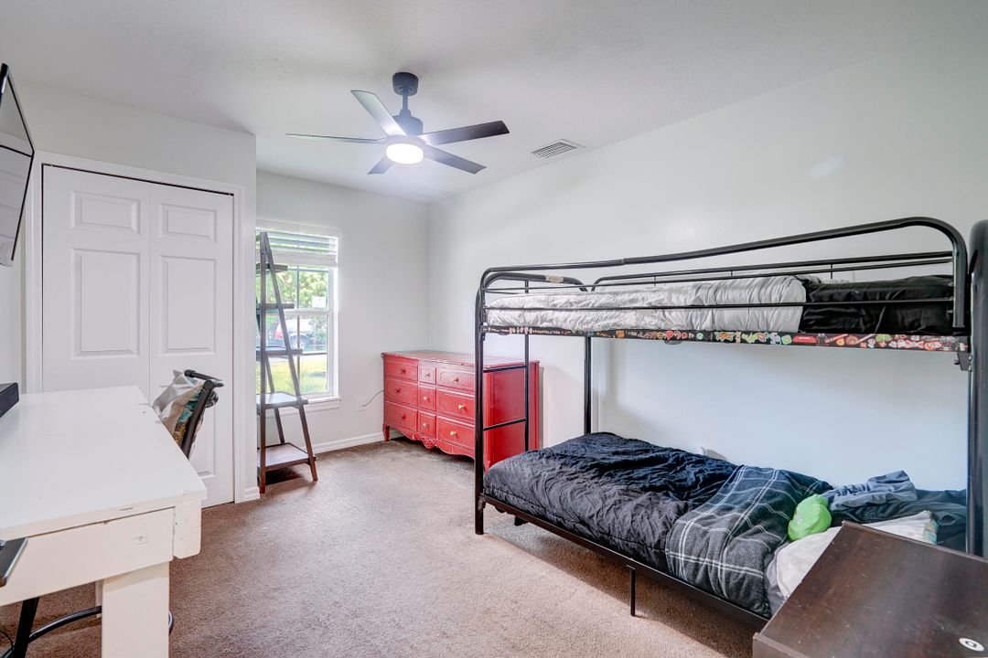 Active With Contract: $298,000 (3 beds, 2 baths, 1130 Square Feet)