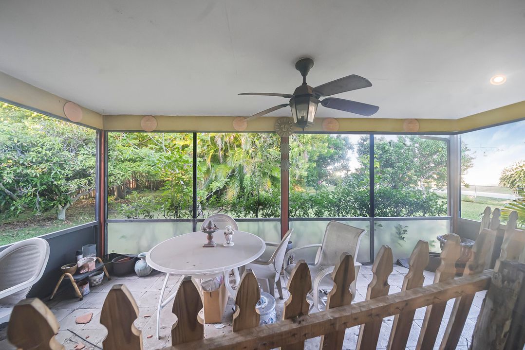 Active With Contract: $340,000 (3 beds, 2 baths, 1842 Square Feet)