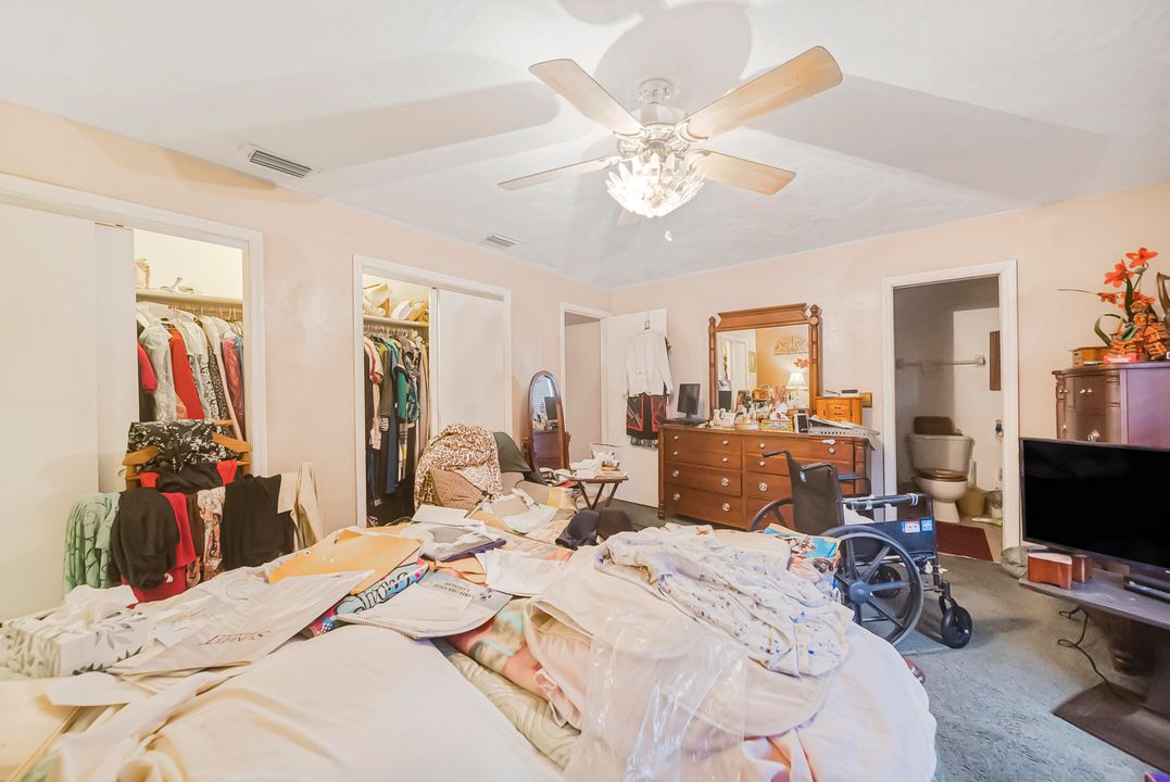 Active With Contract: $340,000 (3 beds, 2 baths, 1842 Square Feet)