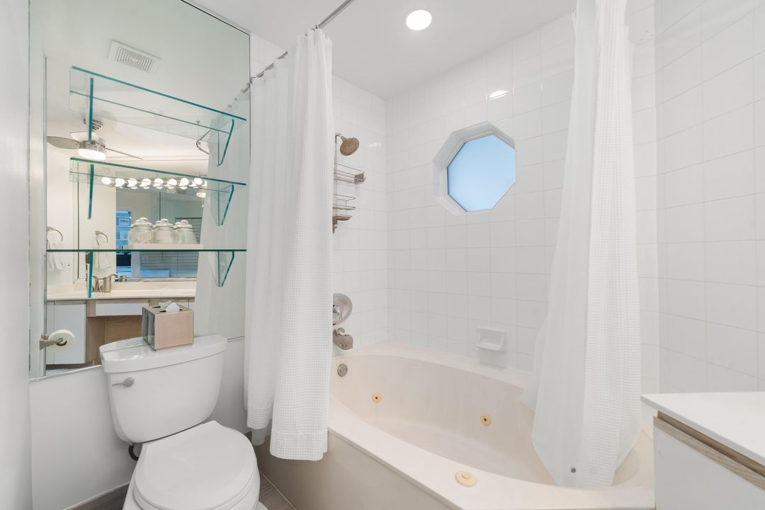 合同活跃: $699,000 (3 贝兹, 2 浴室, 1637 平方英尺)