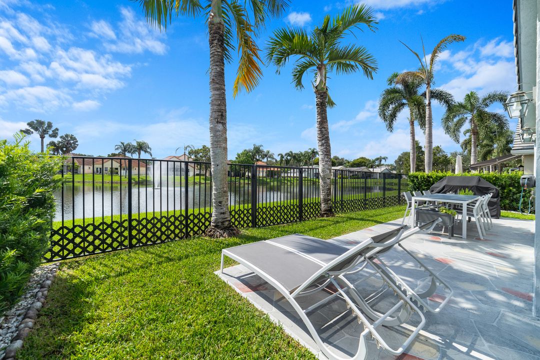 合同活跃: $699,000 (3 贝兹, 2 浴室, 1637 平方英尺)