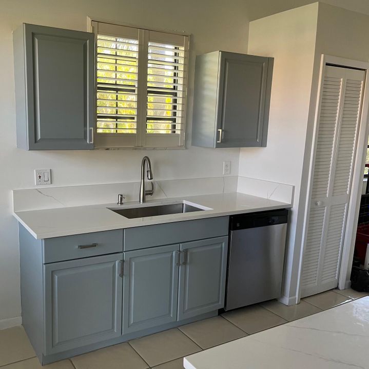 For Rent: $2,900 (3 beds, 2 baths, 1628 Square Feet)