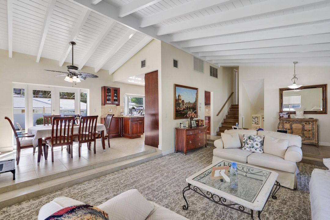 For Sale: $1,100,000 (4 beds, 3 baths, 2240 Square Feet)