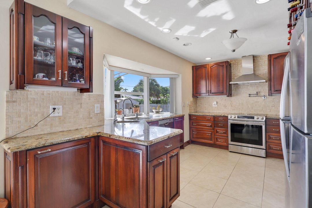 For Sale: $1,100,000 (4 beds, 3 baths, 2240 Square Feet)