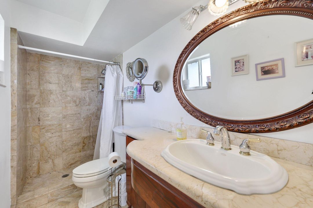 For Sale: $1,100,000 (4 beds, 3 baths, 2240 Square Feet)