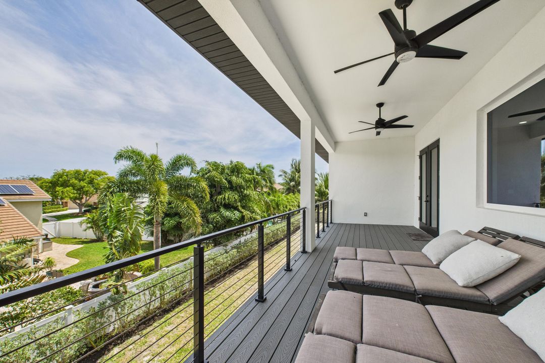 待售: $1,500,000 (7 贝兹, 3 浴室, 4593 平方英尺)