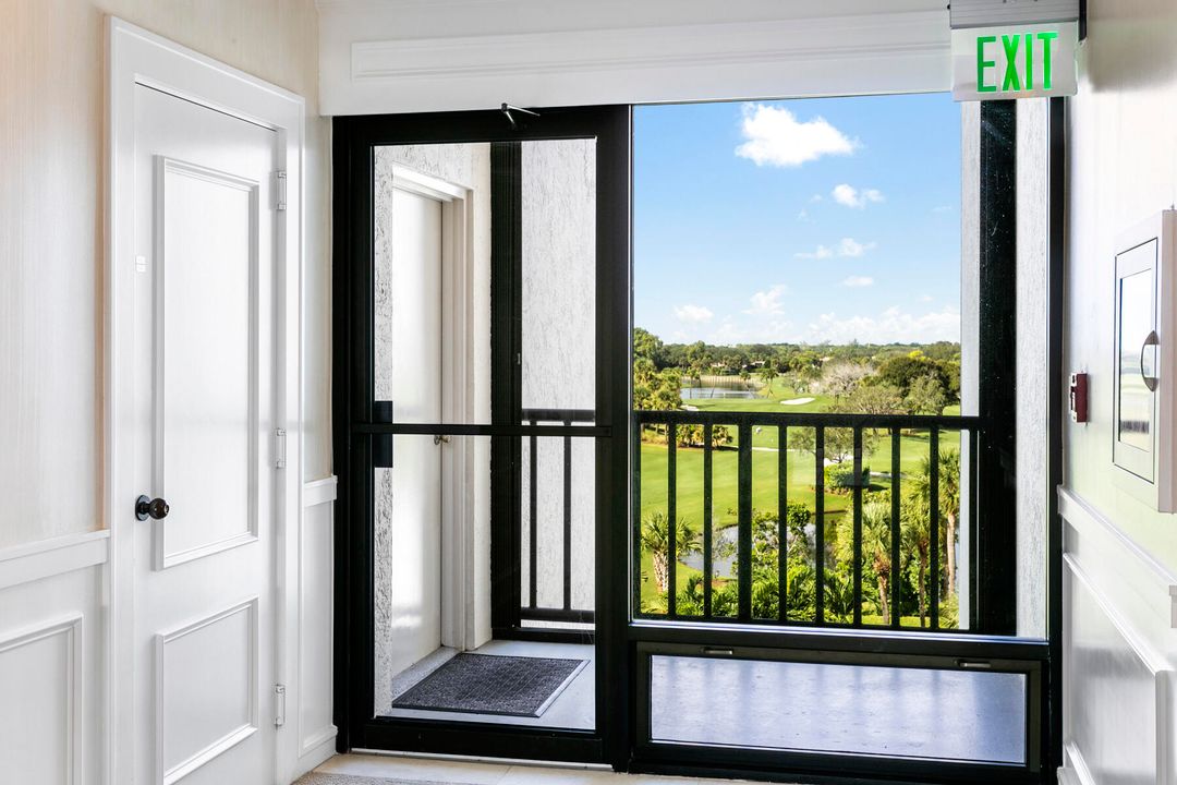 For Sale: $795,000 (3 beds, 3 baths, 2024 Square Feet)