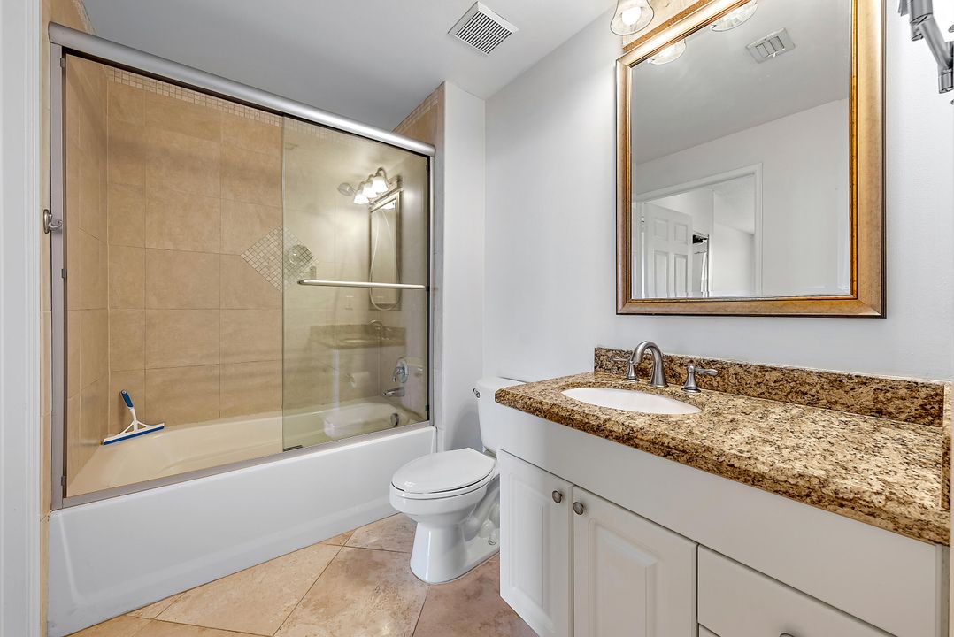 For Sale: $475,000 (2 beds, 2 baths, 1112 Square Feet)