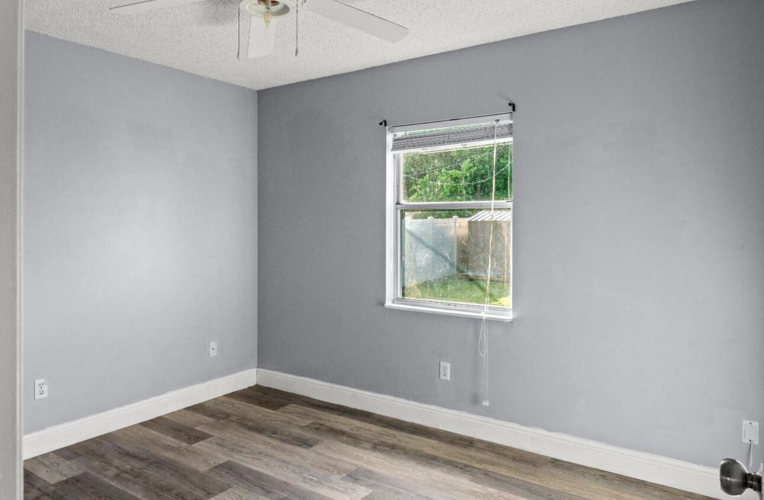 For Rent: $3,000 (3 beds, 2 baths, 1684 Square Feet)