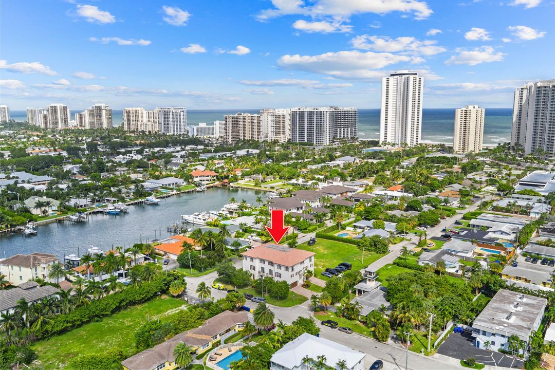 For Sale: $4,000,000 (3 beds, 3 baths, 9828 Square Feet)